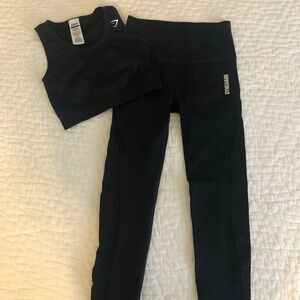 Gymshark set, Black, Size S